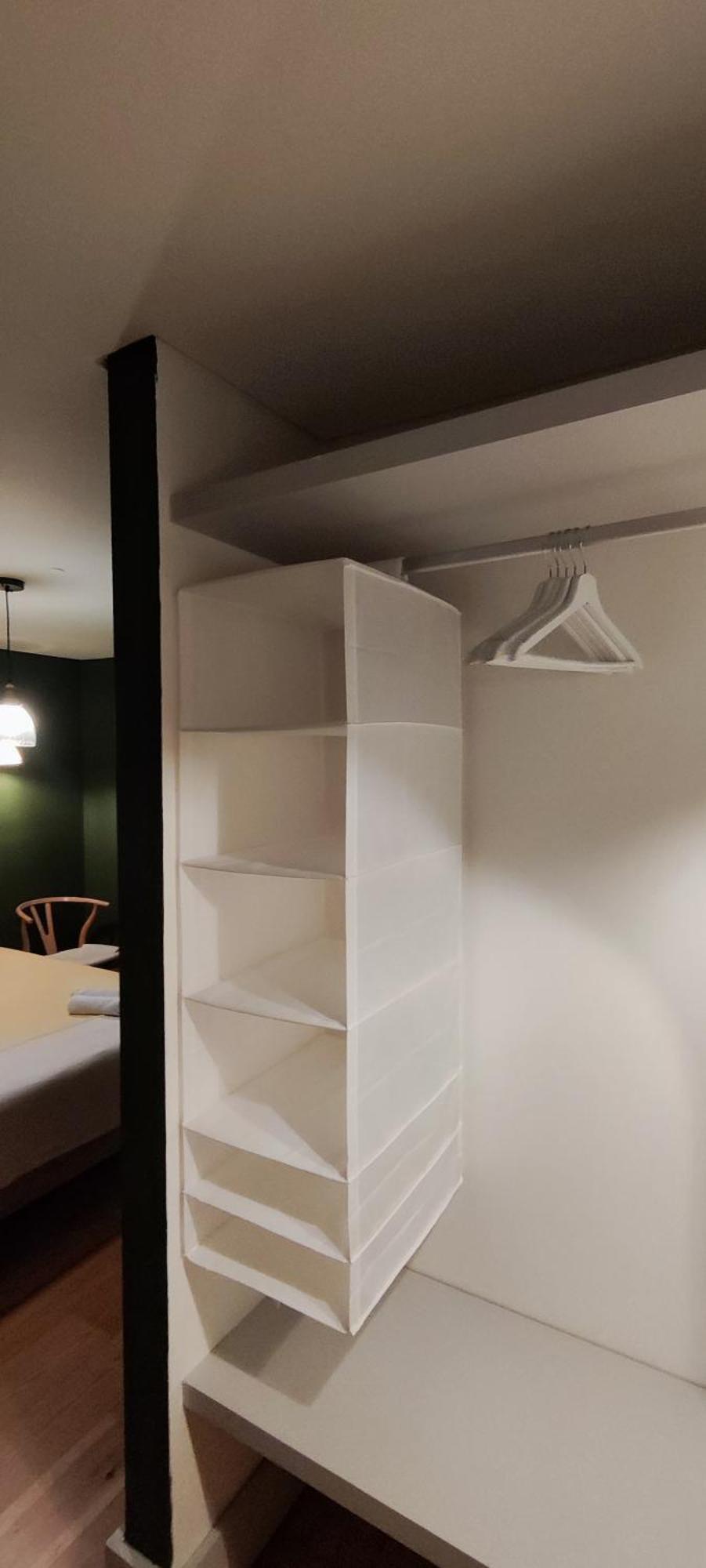 Double Room With Private Wc In Shared House In Downtown Lissabon Buitenkant foto